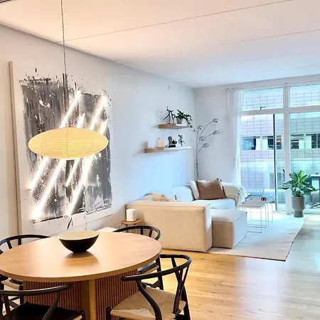 Appartamento Heart Of Aarhus, Modern And Paid Parking Nearby *
